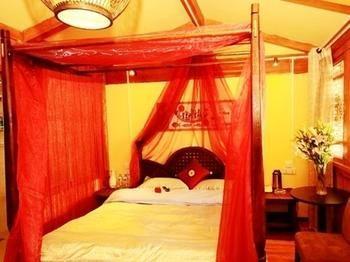 Lijiang Encounter Days Inn ภายนอก รูปภาพ